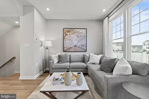 360 Anthem St, Ranson, WV 25438 - Photo 11