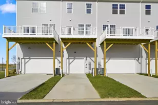 360 Anthem St, Ranson, WV 25438 - Photo 89