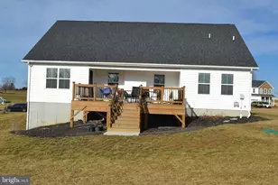 247 Naples Wy, Charles Town, WV 25414 - Photo 5