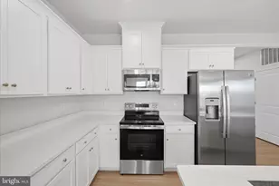 421 National St, Ranson, WV 25438 - Photo 13