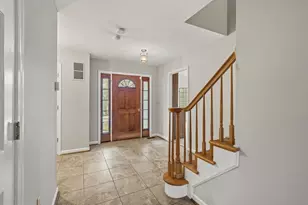 63 Hackberry Cir, Shepherdstown, WV 25443 - Photo 3