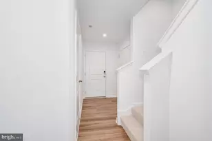 24 Armistead Pl, Charles Town, WV 25414 - Photo 5