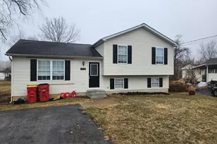 513 E 11th Ave, Ranson, WV 25438 - Photo 1