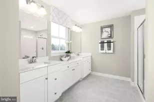 1515 Wallace Blvd, Ranson, WV 25438 - Photo 15