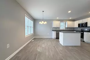 90 Peter Rabbit Dr, Ranson, WV 25438 - Photo 9