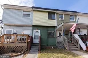 48 Turf Ln, Ranson, WV 25438 - Photo 1