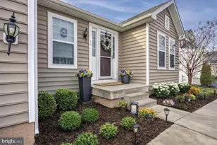 128 Sparkling Brook Rd, Ranson, WV 25438 - Photo 51