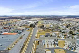 135 Presidents Pointe Ave, Ranson, WV 25438 - Photo 43
