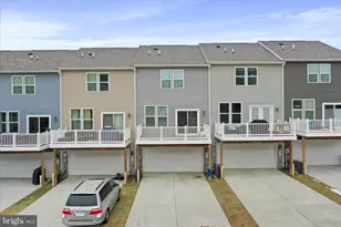 135 Presidents Pointe Ave, Ranson, WV 25438 - Photo 35