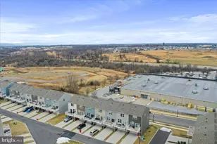 135 Presidents Pointe Ave, Ranson, WV 25438 - Photo 37