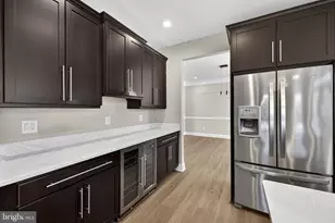 898 Declaration Dr, Charles Town, WV 25414 - Photo 35