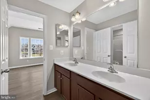 898 Declaration Dr, Charles Town, WV 25414 - Photo 77