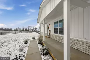 518 Naples Wy, Charles Town, WV 25414 - Photo 3