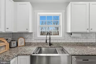 518 Naples Way, Charles Town, WV 25414 - Photo 17