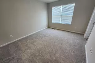 1264 Red Clover Ln, Ranson, WV 25438 - Photo 13