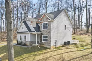 189 Speaks Ln, Harpers Ferry, WV 25425 - Photo 3