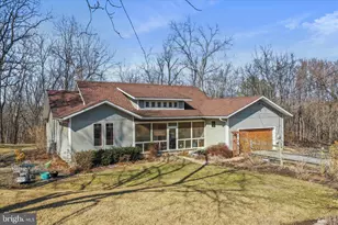 183 Byer Ln, Shepherdstown, WV 25443 - Photo 5