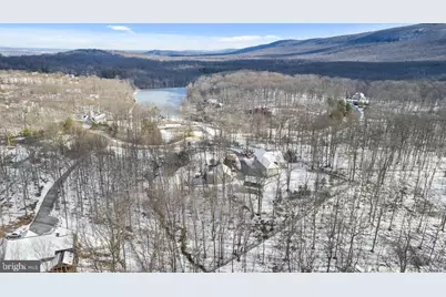 328 Multnomah Lane, Harpers Ferry, WV 25425 - Photo 7