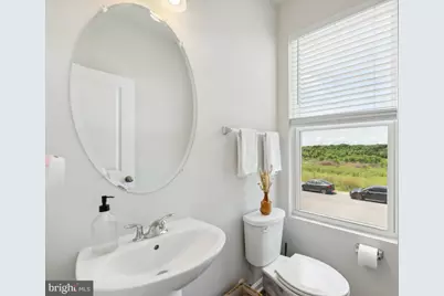 195 Presidents Pointe Avenue, Ranson, WV 25438 - Photo 7