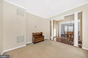 214 Union Ridge Dr, Charles Town, WV 25414 - Photo 5