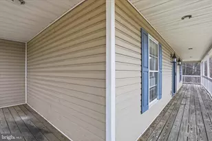 156 Ray Ridge Ln, Harpers Ferry, WV 25425 - Photo 15