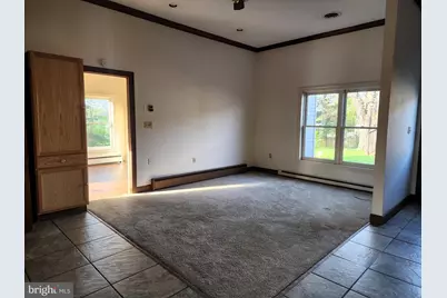 203 W 5th Avenue #1, Ranson, WV 25438 - Photo 3