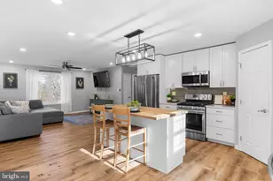 362 Dawn Ln, Harpers Ferry, WV 25425 - Photo 5