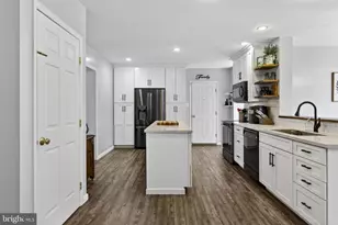 775 Wild Rose Ln, Harpers Ferry, WV 25425 - Photo 15