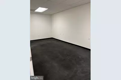 112 E 3rd Avenue #SUITE 114, Ranson, WV 25438 - Photo 9