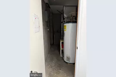 112 E 3rd Avenue #SUITE 114, Ranson, WV 25438 - Photo 23