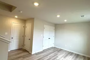 1258 Cedar Vly Rd, Ranson, WV 25438 - Photo 11