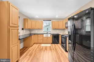 510 Spring Warbler Way, Shepherdstown, WV 25443 - Photo 7