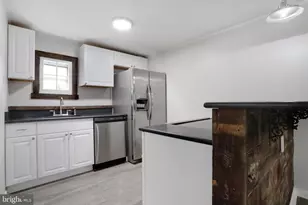 205 S Princess, Shepherdstown, WV 25443 - Photo 3