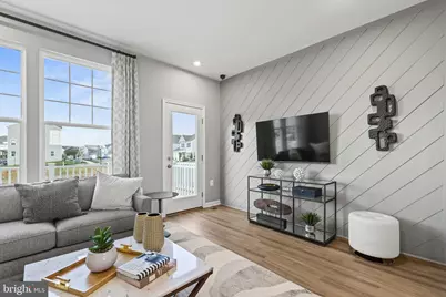 312 Presidents Pointe Avenue, Ranson, WV 25438 - Photo 77