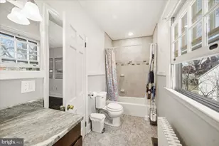 418 S Mildred St, Charles Town, WV 25414 - Photo 17