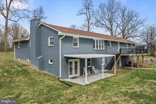 83 Dove Hill Dr, Ranson, WV 25438 - Photo 7