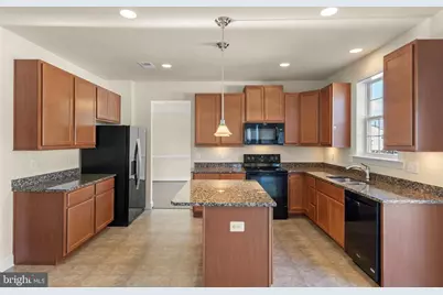 18 Summer Grove Drive, Kearneysville, WV 25430 - Photo 5