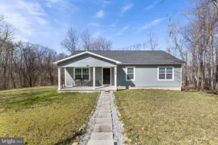 110 Chrissys Cir, Harpers Ferry, WV 25425 - Photo 33