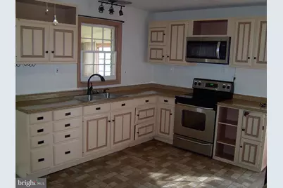 602 N. Reymann Street, Ranson, WV 25438 - Photo 3