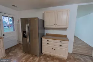 602 N Reymann St, Ranson, WV 25438 - Photo 11