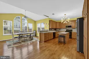 10 Walker Ct, Charles Town, WV 25414 - Photo 5