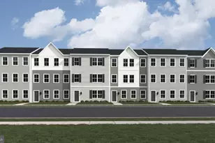 11 Ironwood Ct, Kearneysville, WV 25430 - Photo 1