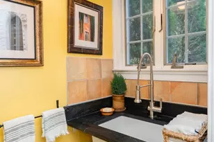 307 W German St, Shepherdstown, WV 25443 - Photo 23