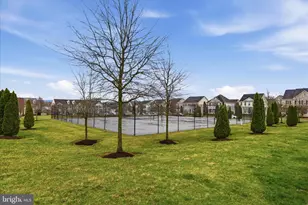 563 Lord Fairfax St, Charles Town, WV 25414 - Photo 37