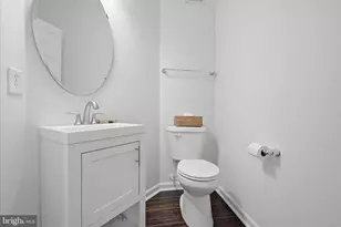563 Lord Fairfax St, Charles Town, WV 25414 - Photo 15