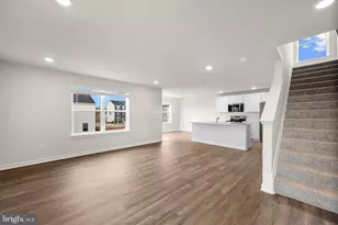 238 Eclipse St, Charles Town, WV 25414 - Photo 5