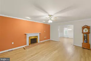 124 Deerfield Dr, Charles Town, WV 25414 - Photo 5