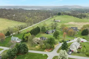 13 Aubrey Ct, Charles Town, WV 25414 - Photo 49