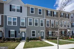 114 Coolidge Ave, Ranson, WV 25438 - Photo 1