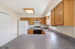 530 Tuscawilla Dr, Charles Town, WV 25414 - Photo 23